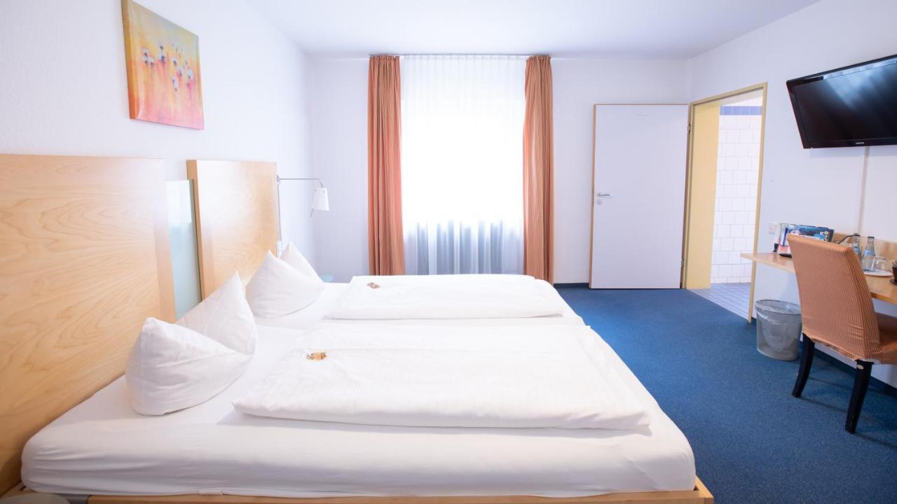 Hotel Elite Карлсруэ Экстерьер фото