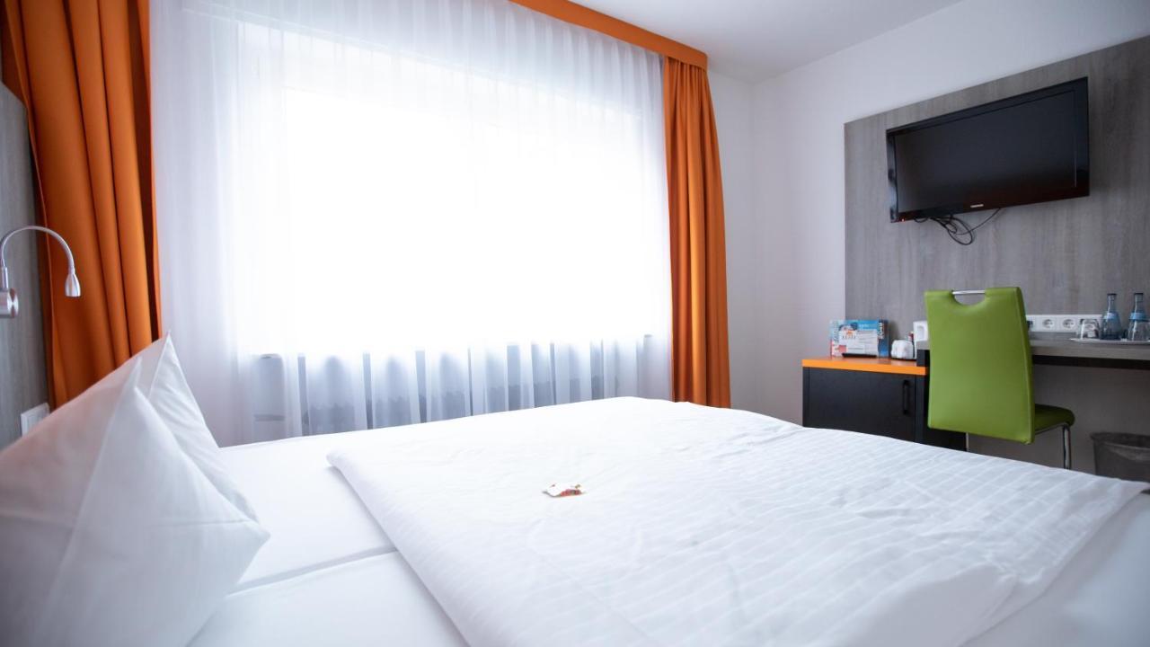 Hotel Elite Карлсруэ Экстерьер фото