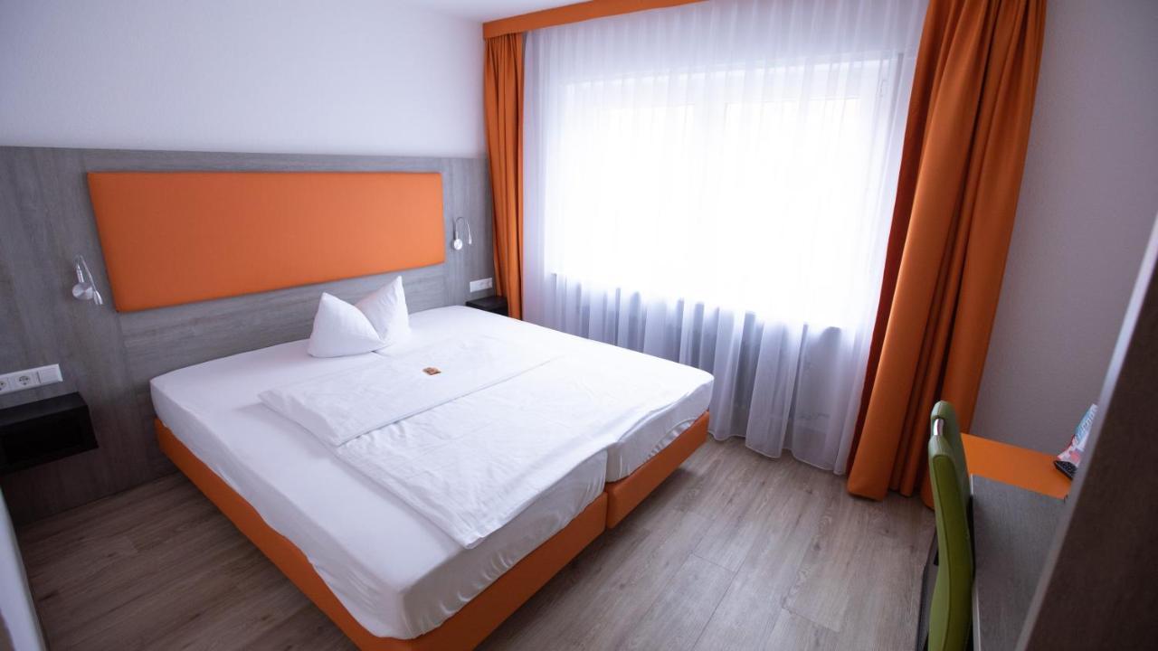 Hotel Elite Карлсруэ Экстерьер фото