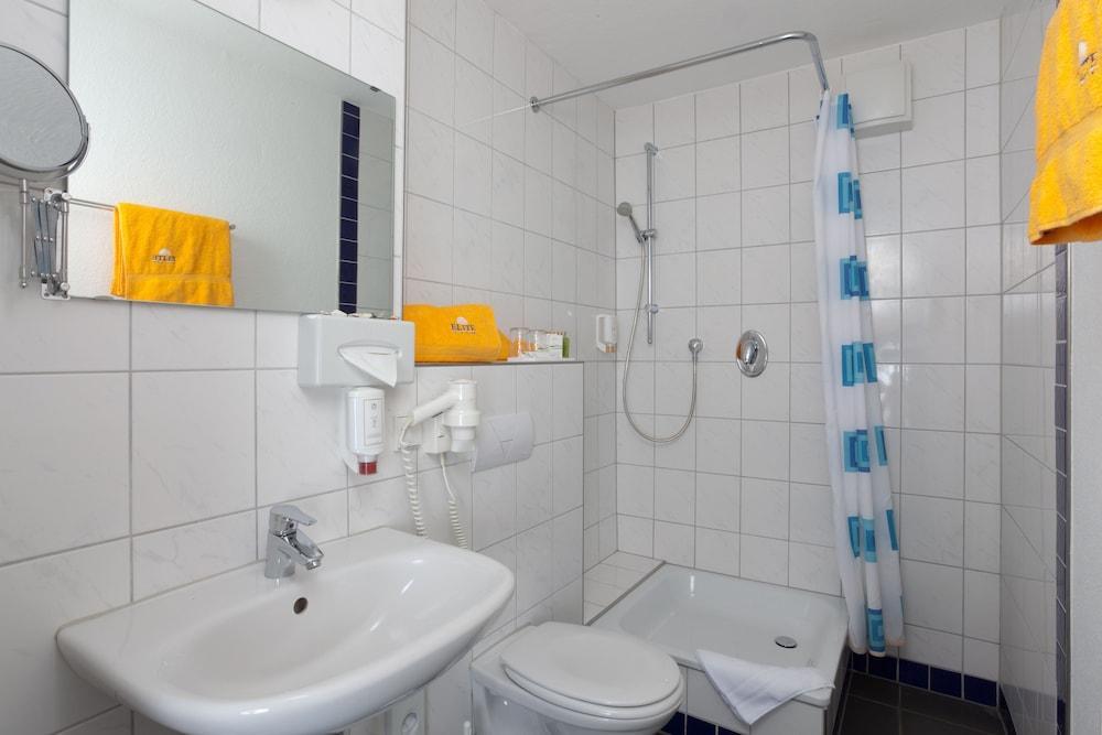 Hotel Elite Карлсруэ Экстерьер фото